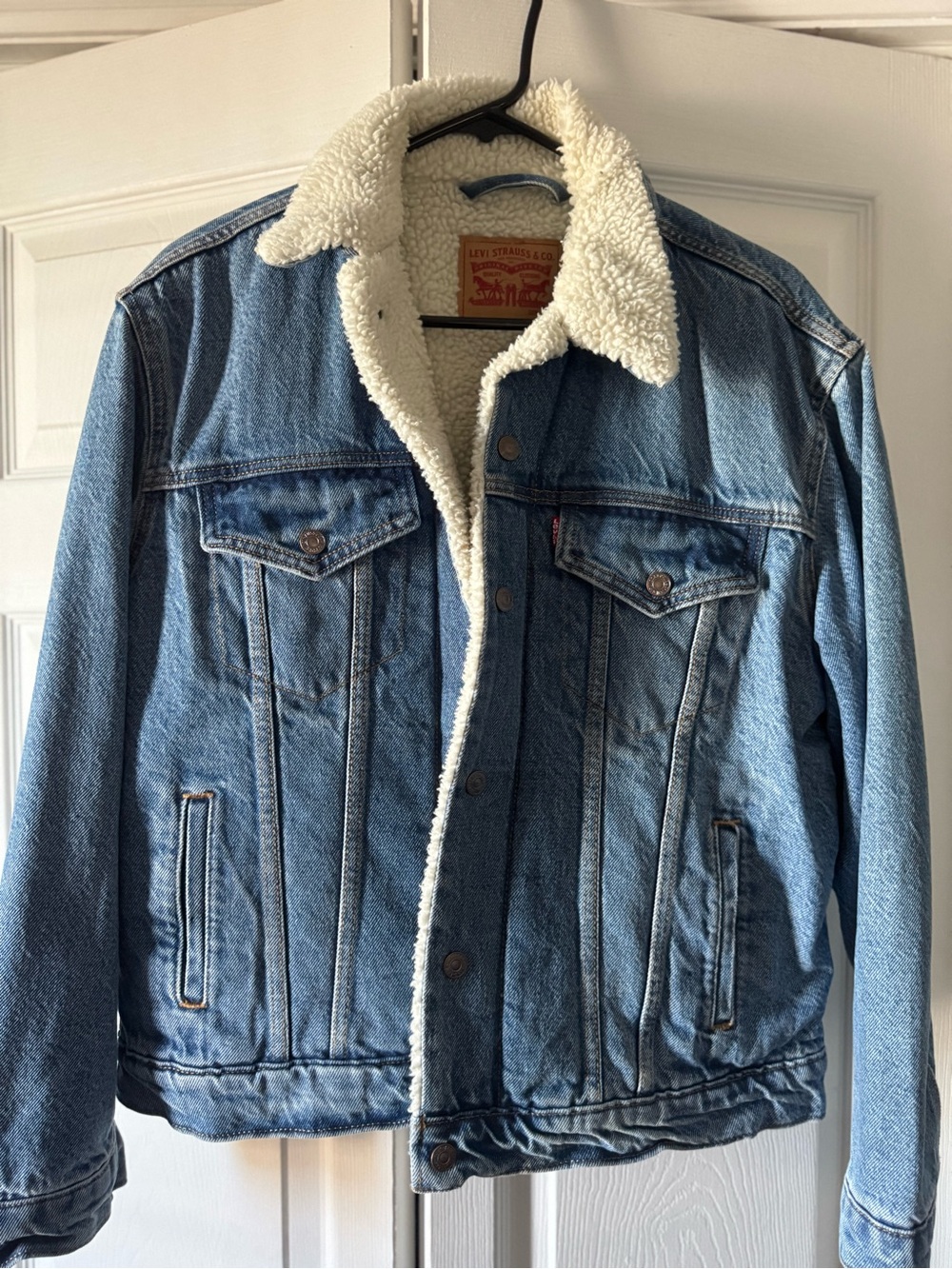 Levi's Light Blue Denim Jacket with Cream Sherpa Collar